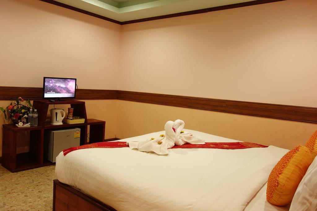Airport Phuket Garden Resort Thalang Extérieur photo